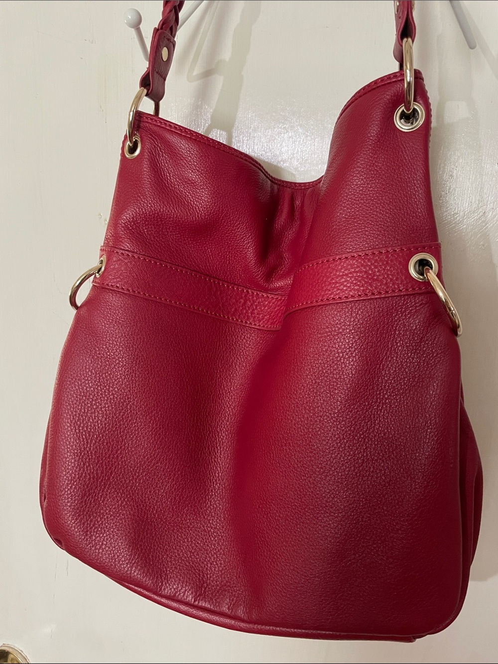 The Sak Red pebbled Leather Bag - Picture 3 of 5